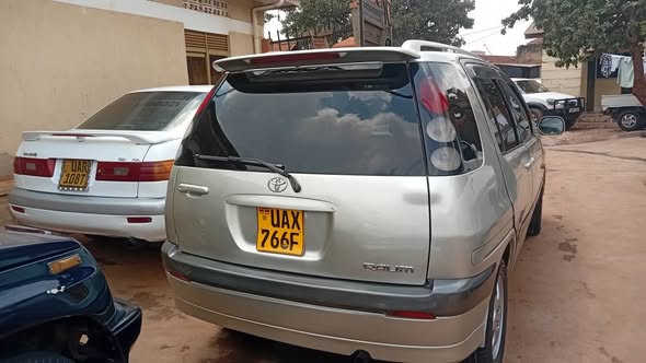 A picture of Toyota raum