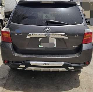 A picture of Registered Toyota Highlander Limited Thumstart 2011 Model