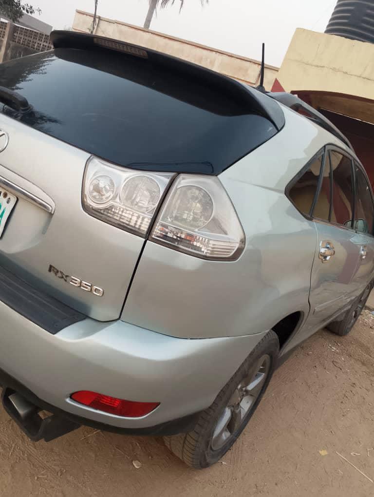 A picture of Car