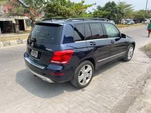 A picture of 2014 model GLK 350 Price 20m Location Amuwo odofin Lagos