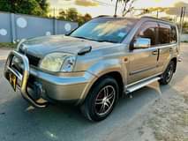 A picture of Nissan x trail