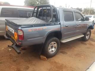 A picture of TOYOTA HILUX DOUBLE CABIN UAT PRICE 45M SLIGHTLY NEGOTIABLE WSTUP0759539100