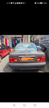 benz e200