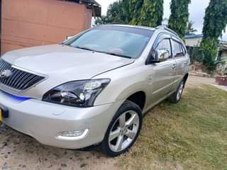 A picture of TOYOTA HARRIER