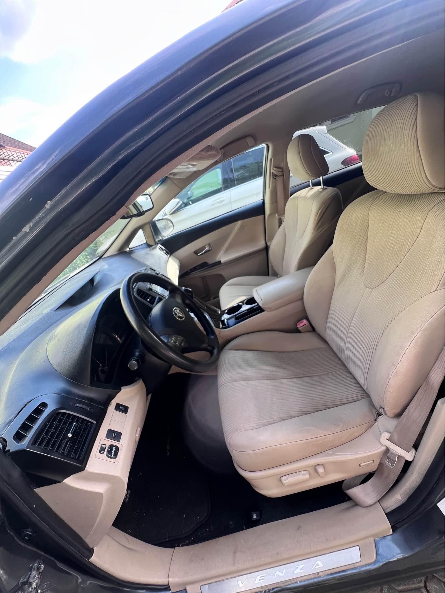 A picture of Toyota Venza