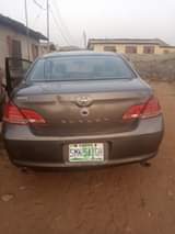 A picture of Toyota Avalon 2006 Purely