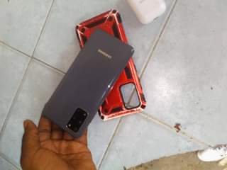 A picture of Samsung s20 5G