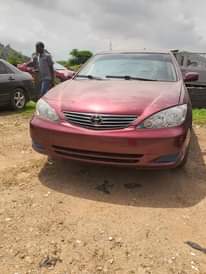 A picture of Extremely Sharp Toyota Camry LE 2006 on distress 3 1m