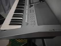 A picture of Yamaha psrs 710 0676726810 