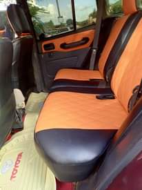 A picture of 1999 Toyota Rav4