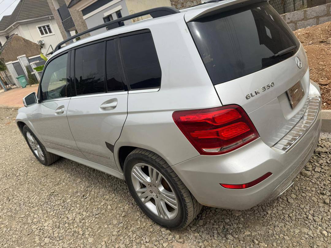 A picture of 2013 GLK 350