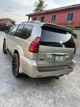 A picture of Lexus Gx470 2005 fist body registered buy and drive