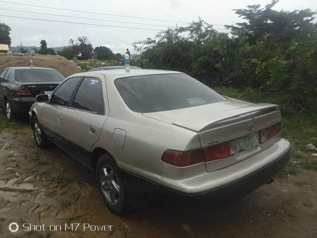 A picture of 2002 Toyota Camry Big Light 08140391833
