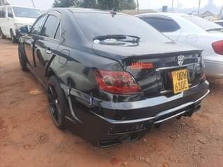 A picture of Toyota Mark x