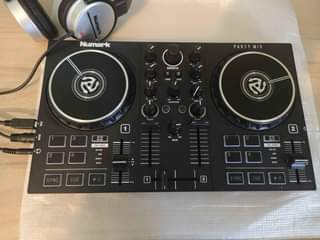 A picture of Numark Party Mix II Double Deck DJ Controller Black