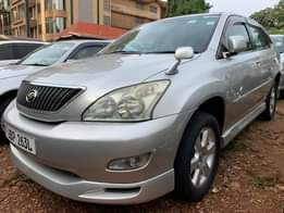 A picture of Toyota Harrier Model 2009 Engine 2 4cc Price 55M 0709788048