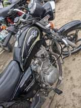A picture of Haojue cc 150 inauzwa laki 8 na nusu call 0714398166