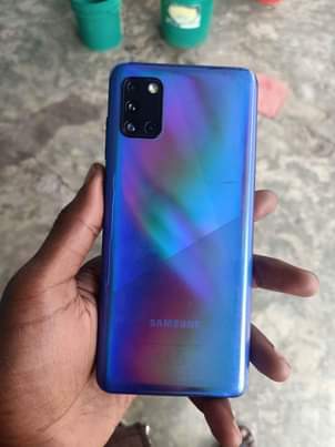 A picture of Samsung A31 Storage 128 Gb Ram 4Gb 0756039753 0626160384