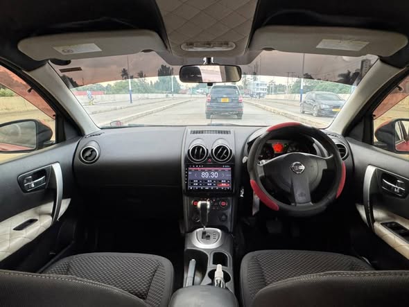 A picture of Nissan DUALIS