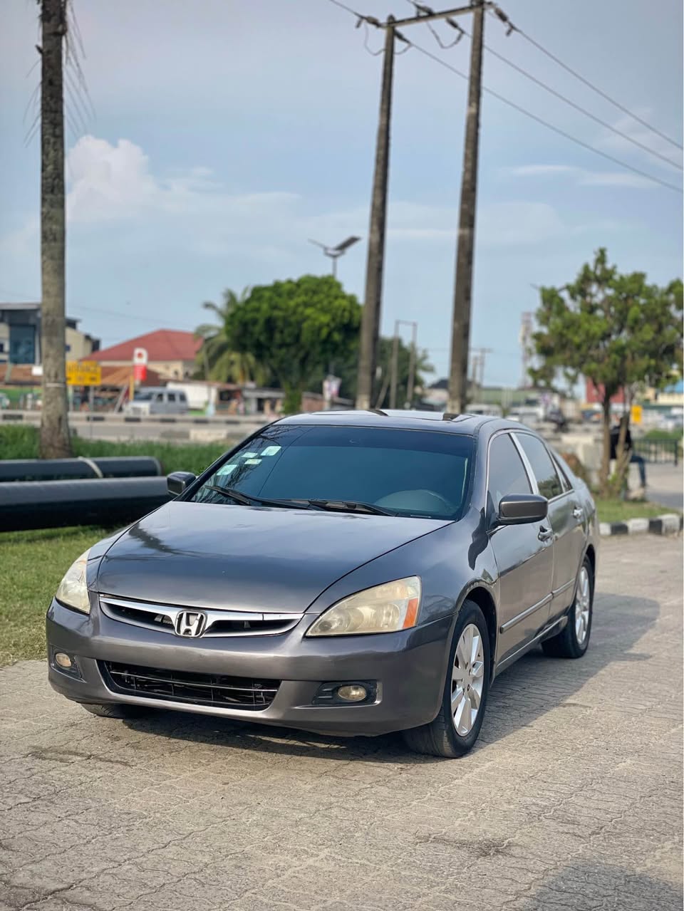 A picture of 07 Honda Accord.