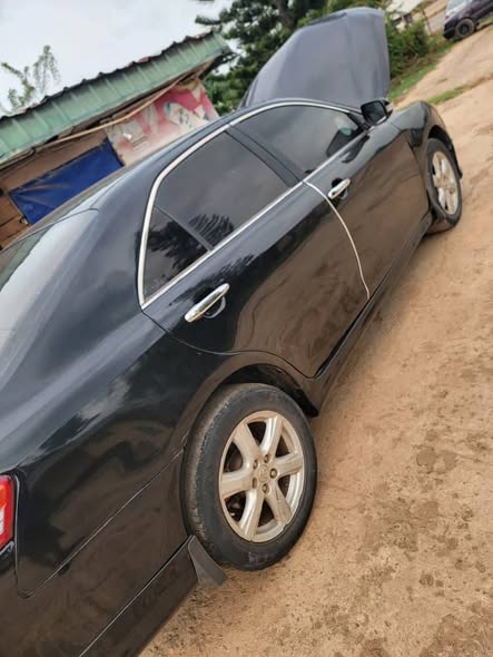 A picture of Toyota Camry Sport 08