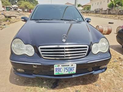 A picture of 2007 MERCEDES C230