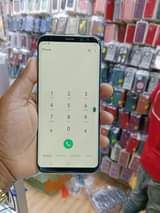 A picture of Samsung S8 plus
