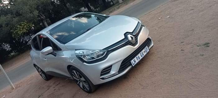 AUTO F.