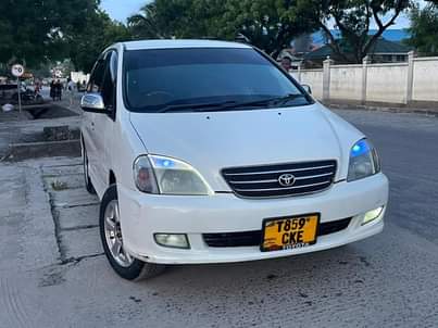 toyota nadia