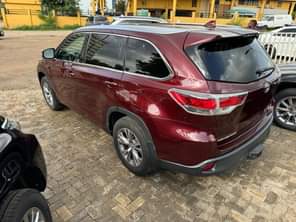 A picture of 2015 Toyota Highlander XLE foreign 38M ABUJA DEAL 08132662602