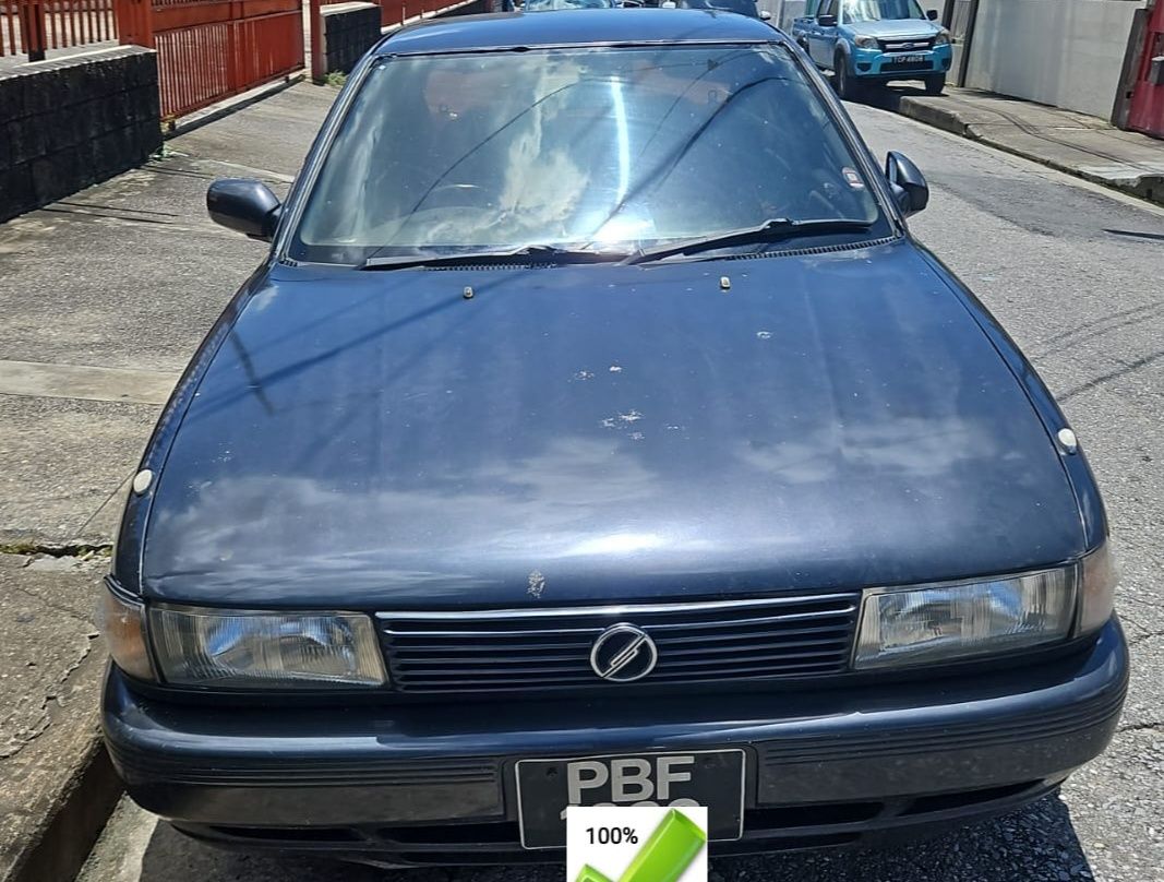 nissan b13