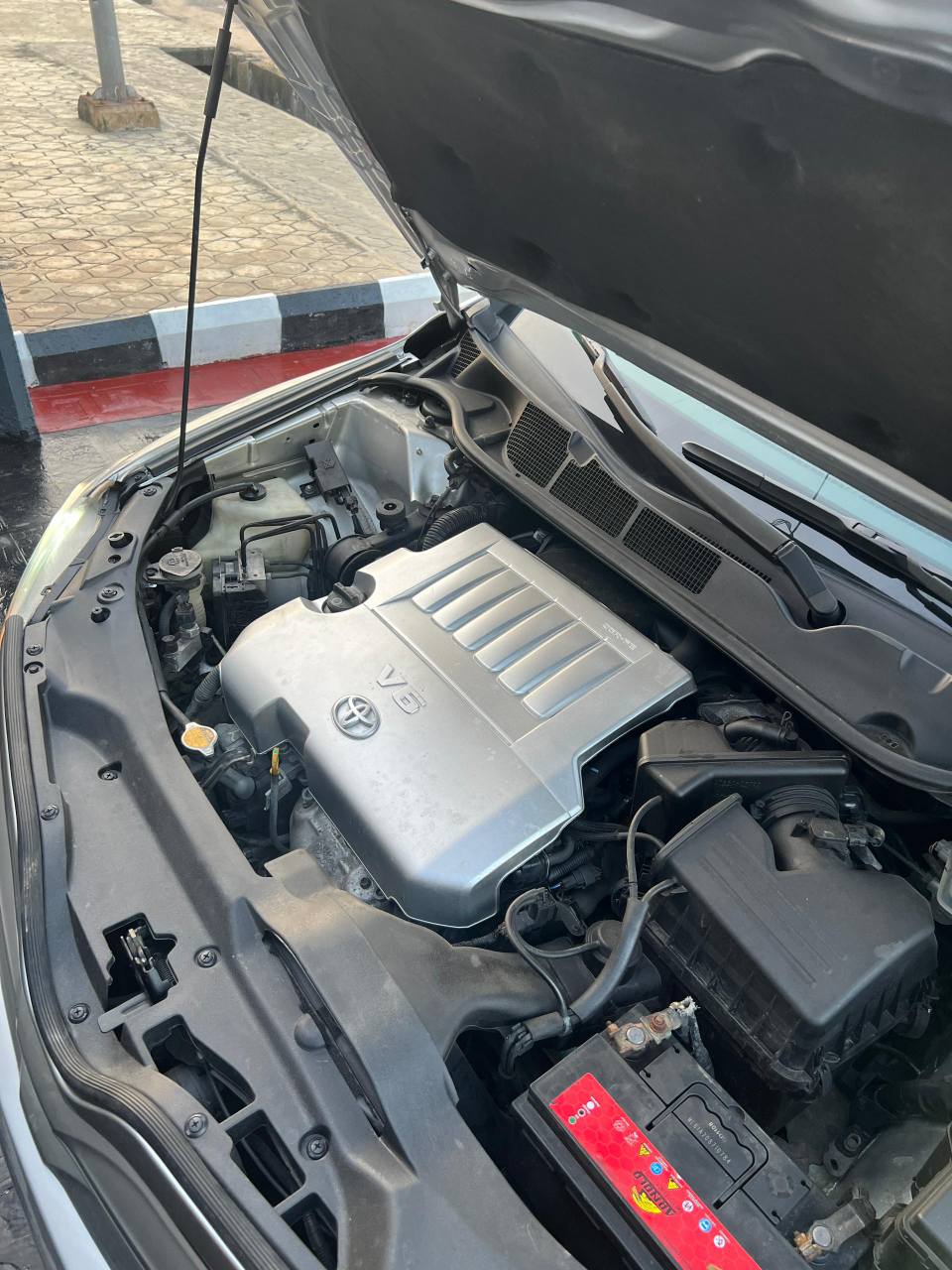 A picture of Registered 2010 Toyota Venza With Just 42k Actual Miles Cleaner