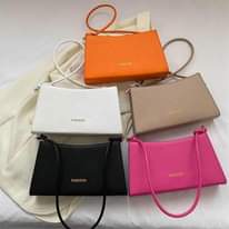 A picture of Ladies bags