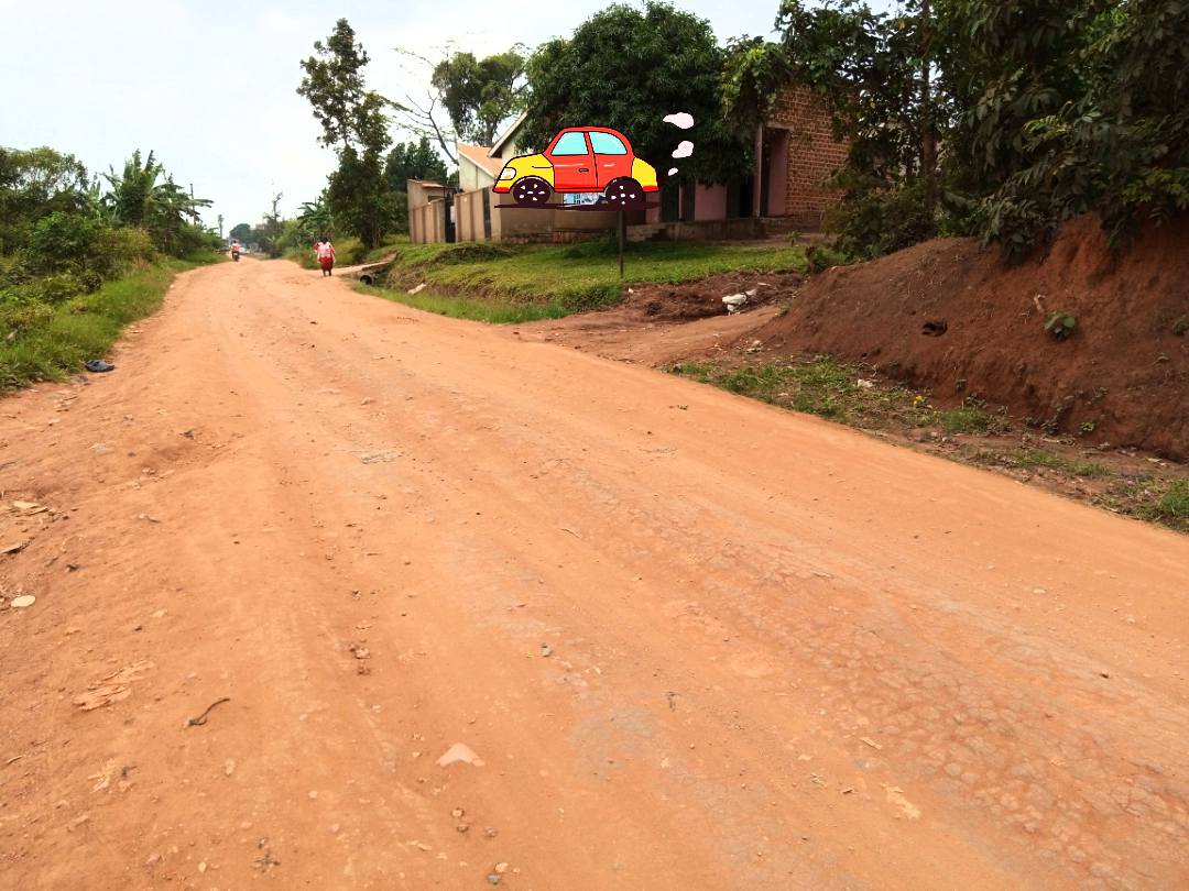 A picture of Plot on sale 100by100 at 78m few meters from Kiwenda