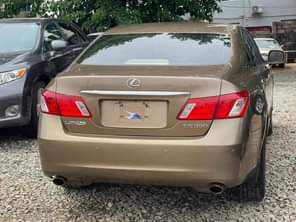 A picture of Few months used 2008 lexus Es350 6 5 Million naira