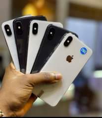 A picture of UK USED IPHONE S AND SAMSUNG S