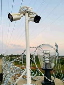 A picture of Cctv cameras installations and mentance