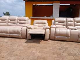 A picture of Sofasets