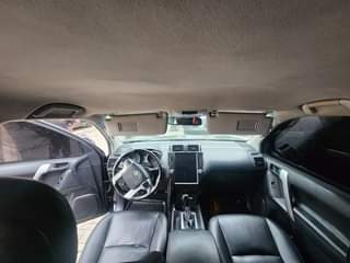 A picture of Registered 2016 Toyota Prado.