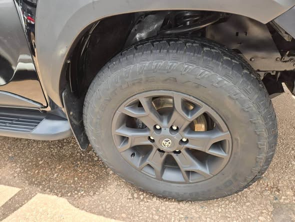 A picture of Toyota Hilux for sale Q
