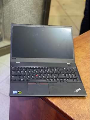 A picture of Lenovo thinkpad p52s