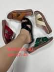 A picture of Women shoes