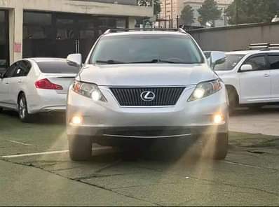 A picture of FOREIGN USED 2010 LEXUS RX350 FULL OPTION Thumbstart Navigation System