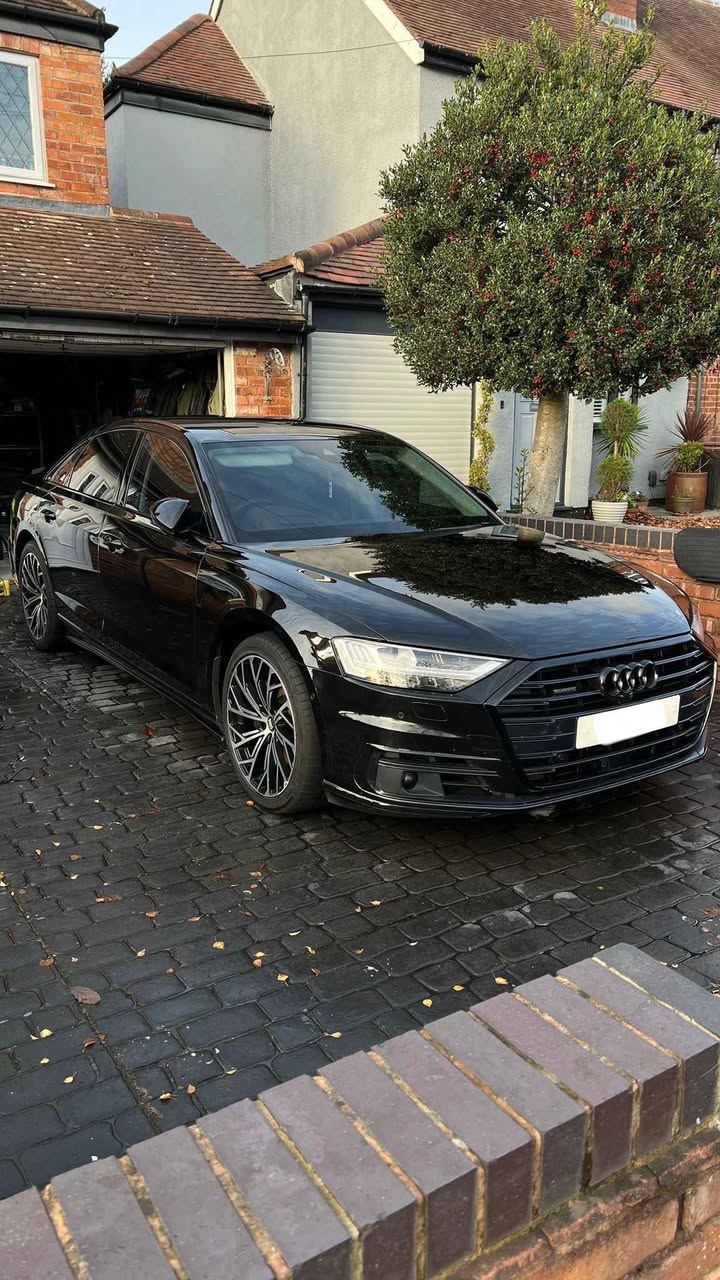 audi a8