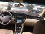 A picture of Toyota highlander 2003