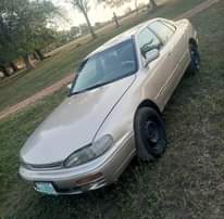 A picture of Toyota Camry 1998 orobo
