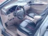 A picture of Lexus es330 2004 with sound engine and gear ac chilling