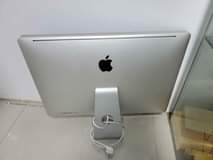A picture of IMac 27 inch display device core i5