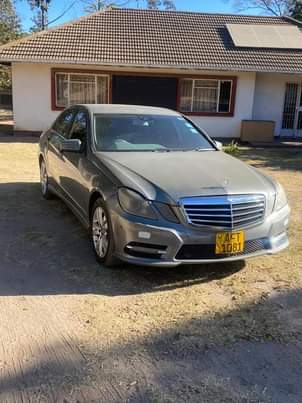 classifieds/cars mercedes