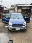 A picture of First body Toyota Rav4